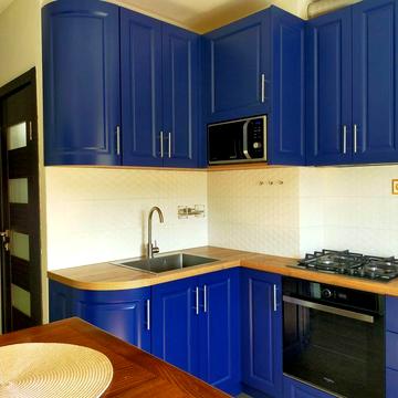 Сдам  роскошную однокомнатную квартиру Кооролёва/рынок ,, Южный ".