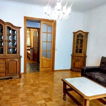 Оренда 3-кімнатної квартири Золоті Ворота Хрещатик Прорізна 10