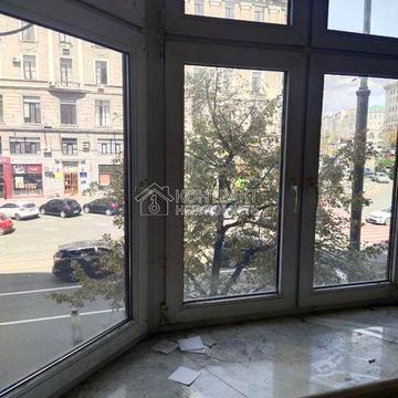 Продається 3 комнатна квартира в центрі площа Павловська