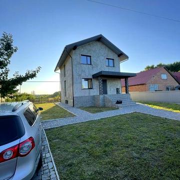 Продам будинок м.Ромни вул.Київська 35
