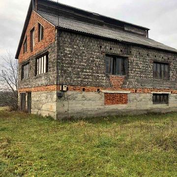 Продам будинок недобудова