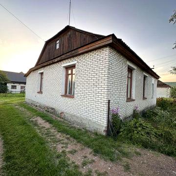 Продам будинок з хорошою земельною ділянкою