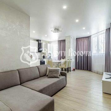 Квартира, 5к. Дизайнерський ремонт. Данченка, 32б, Виноградар