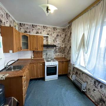 Продаж 2-х кімн Харківське Шоссе 120/31, метро Вирлиця Дарницький р-н.