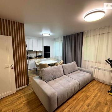 Продаж 3к Квартира Заньковецької вулиця