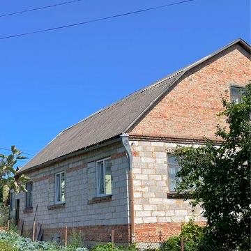 Продаж 1/2 будинку по вул.Рівненська