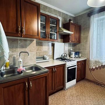 Вахи Арсанова вул. (Рокоссовського), 11