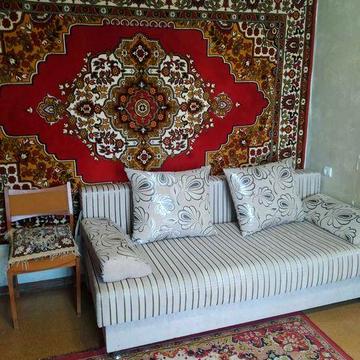 2 ком.кв-Бочарова 31-отличное сост.-электроплита-кондиц.-завтра можно.