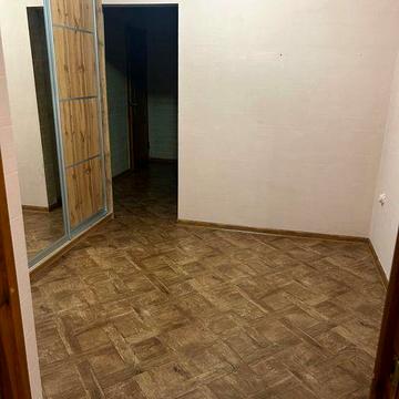 Продам 4-х кімнатну квартиру