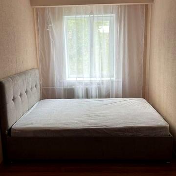 2-х кімнатна від ВЛАСНИКА, в центрі