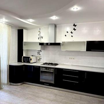 Продам 3и кімнатну квартиру в Центрі Кременчука