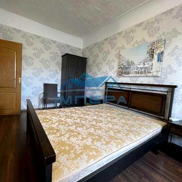 Соборності вул. (Жовтнева), 70