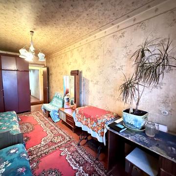 Богдана Хмельницького просп. (Героїв Сталінграда), 8