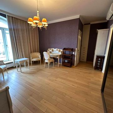 Крутий узвіз, 5