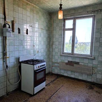 Продам 3-х комнатную квартиру Роганский жилмассив