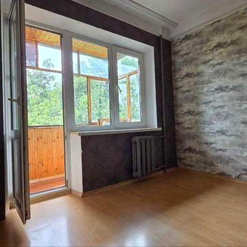 Продам 2к.квартиру вул.Івана Виговського,18д