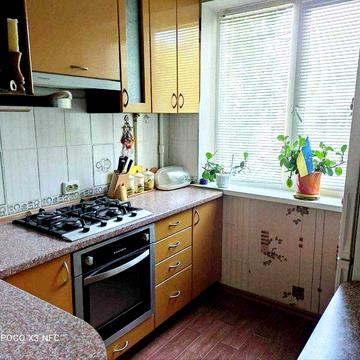 Продаж 3-кімнатної квартири по вул. Металургів