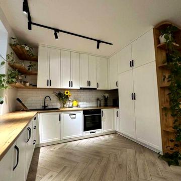 Продаж Укомплектованого котеджу