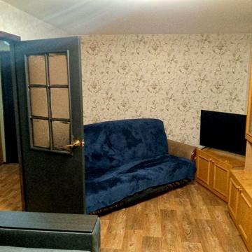 Продам 1 кімнатну квартиру у центрі міста.