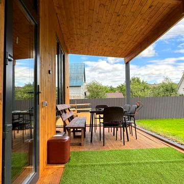 Квітнева вул.