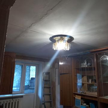 Незалежності вул., 2