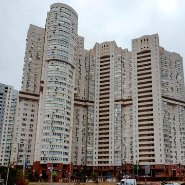 Олександра Мишуги вул., 12