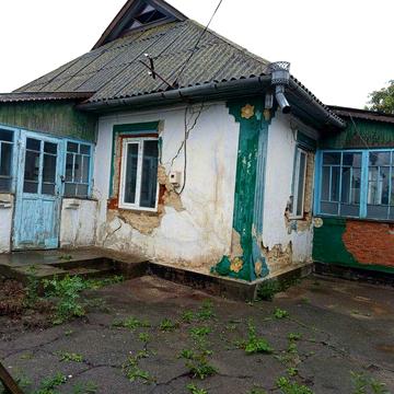 Продам будинок в смт. Вендичани