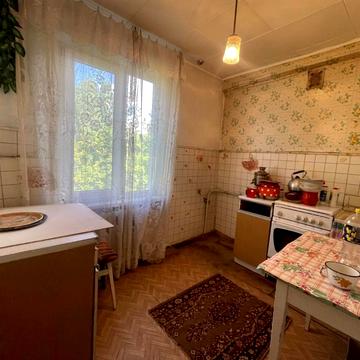 Академіка Корольова вул., 68