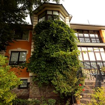 Продаж затишний будинок|Басейн| Ділянка 25 соток| c.Бобриця