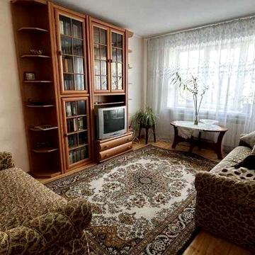 Продам 2 квартира м.Дворец спорта ул. Олимпийская
