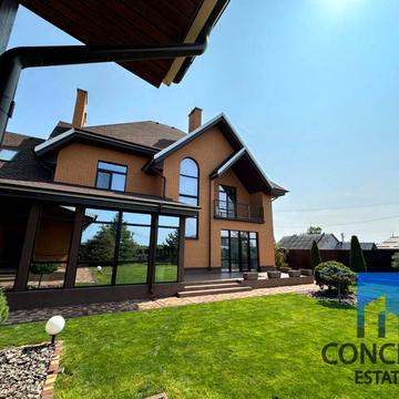 Кінноспортивна вул.