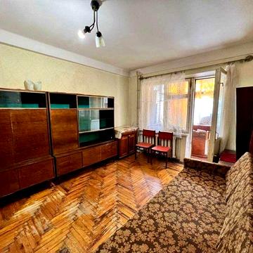 Продам 2-х комнатную квартиру ул. Бочарова