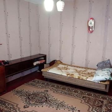 Олександра Кутузакія вул. (Ленінградська), 25