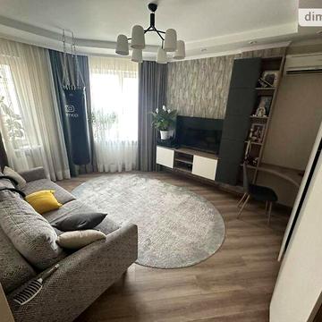 Продаж 3к Квартира Жукова М. просп.