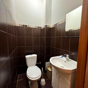 Продаж 3к Квартира Богомольця вулиця
