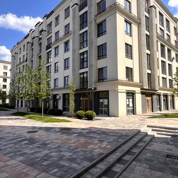 Захисників вул., 2