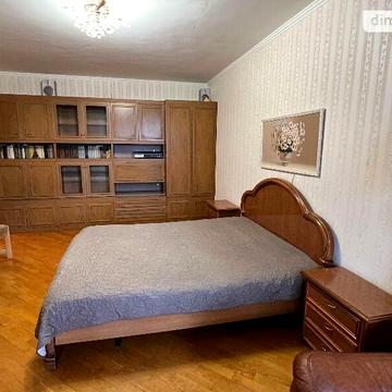 Довгострокова оренда 2к Квартира Тополина вулиця
