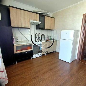 Здається 1 кімнатна, Пасічна