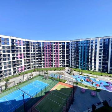 Найдешевша квартира в Family Plaza. Двокімнатна. Готова до ремонту.65м