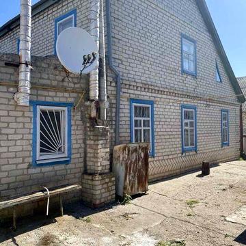 Продам будинок в селищі Орілька
