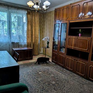 Продам 2х кімн квартиру біля ресторану Ча ча