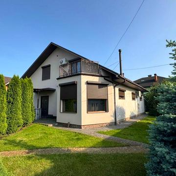 Володимирська вул.