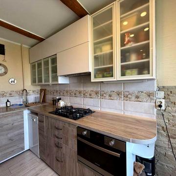 Продаж 3-х кімн квартири 70 м2 з ремонтом вул. Хоткевича