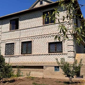 Срочная продажа!  2-х этажный дом в Нерубайском