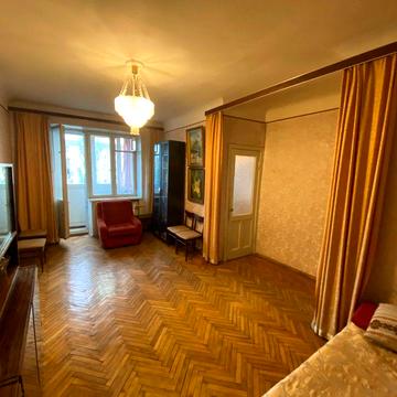 Затишна 2-х кім квартира з частковим ремонтом Соборності 10/1 Дарниця.