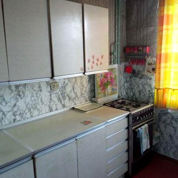 Продаж 2к Коломийська 49/28/9м 6/9п ізол 50000 у.о.
