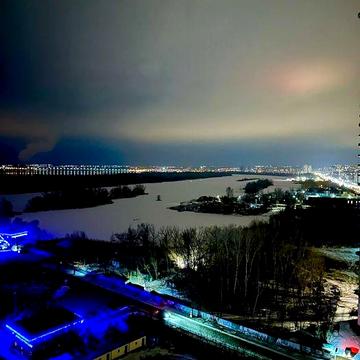 Здам видову 2х кім квартиру