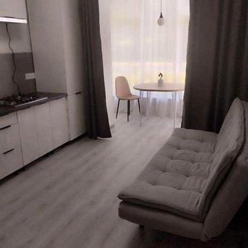 40154 Продаж 1к квартири 42 кв. м на вул. Залізняка Максима 1В,
