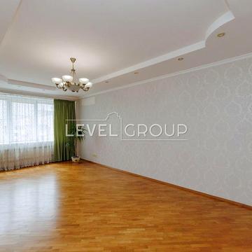 БЕЗ КОМІСІЇ 3-кімнатна квартира по вулиці Здолбунівська