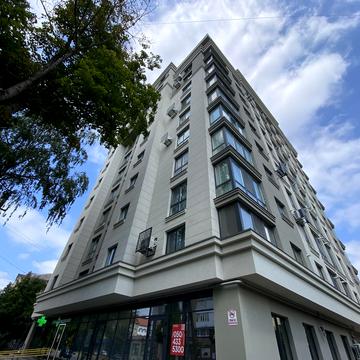 Короля Данила вул., 48